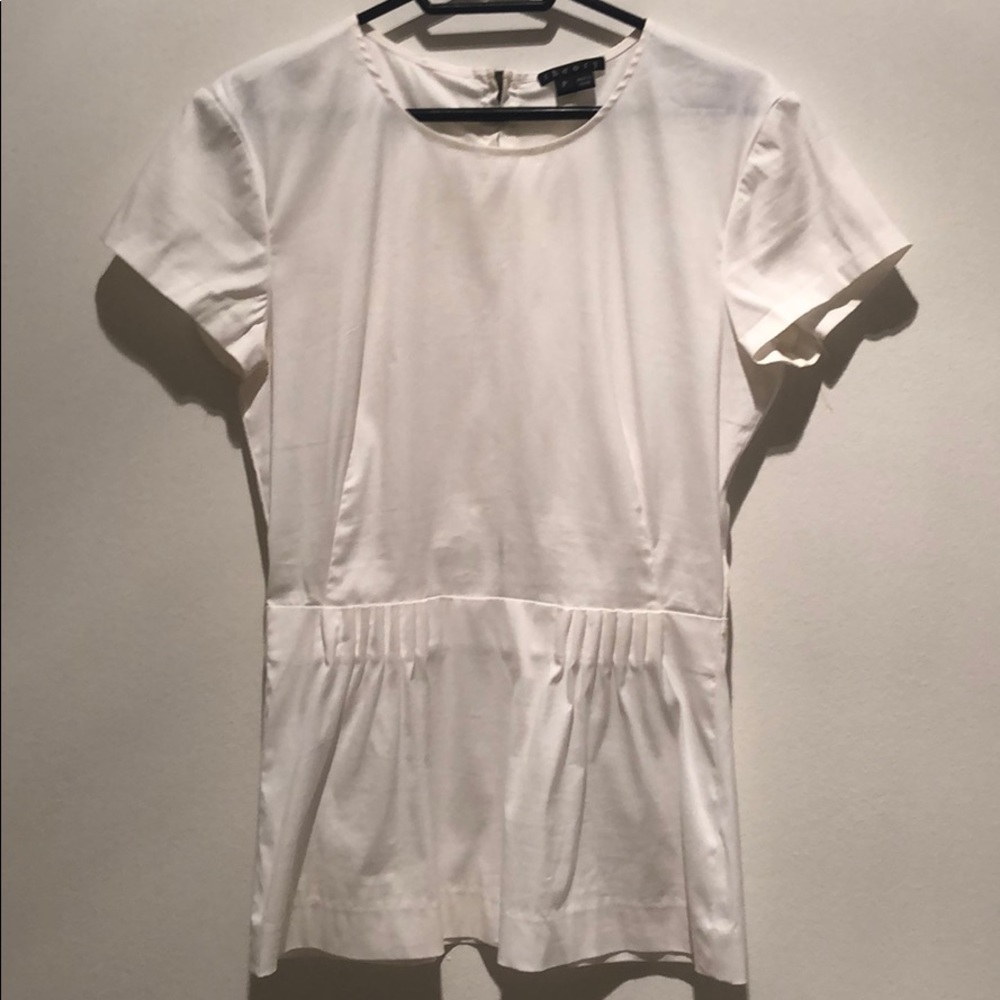 GUC theory poplin stretchy white top